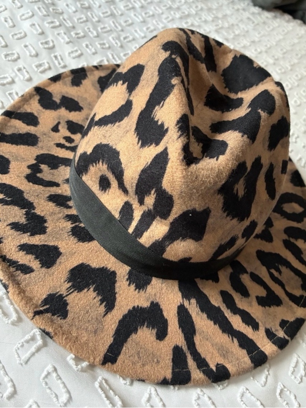 Fashion Nova Leopard Print Fedora Hat - Tan & Black
